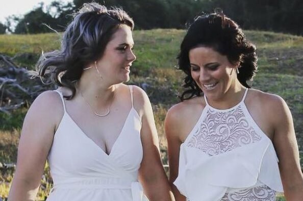 Dane van Niekerk and Marizanne Kapp (South Africa)