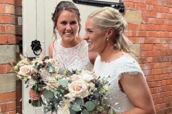 Nat Sciver-Brunt and Katherine Sciver-Brunt (England)