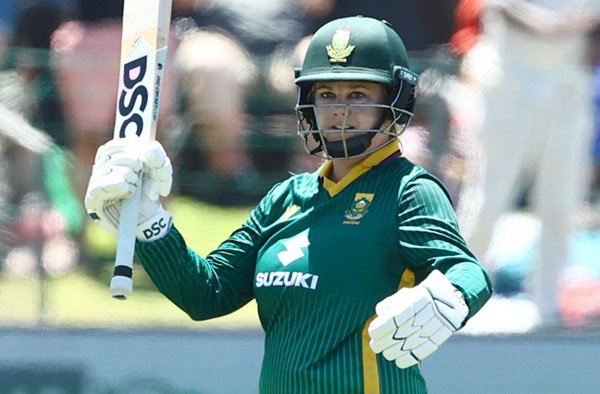 Dane Van Niekerk Marks ODI Return with Blazing 88 as South Africa Women Dominate Ireland