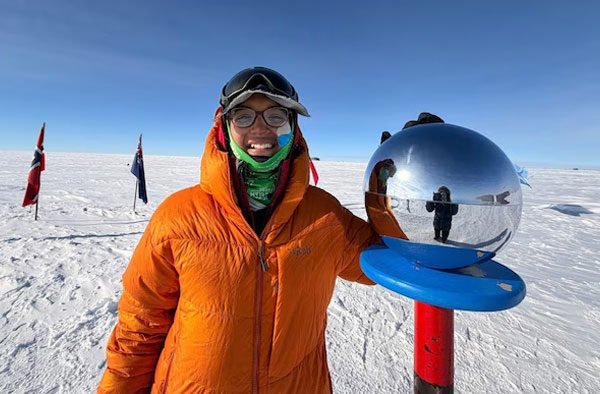 18-year-old Kaamya Karthikeyan becomes Youngest Indian ski-racer to reach the South Pole