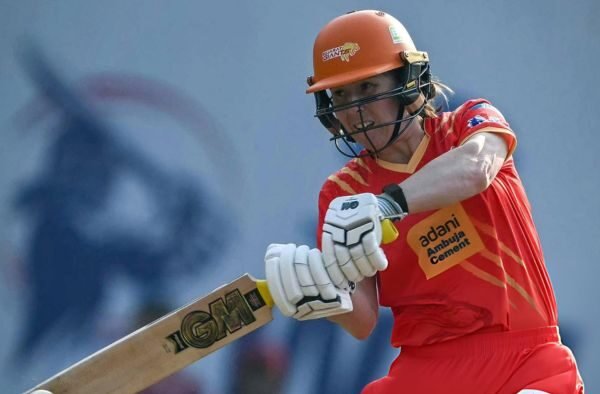 Georgia Wareham Shines as Gujarat Giants Edge UP Warriorz by 10 Runs in WPL 2026