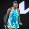 Naomi Osaka Battles Past Sorana Cîrstea to Reach Australian Open Third Round