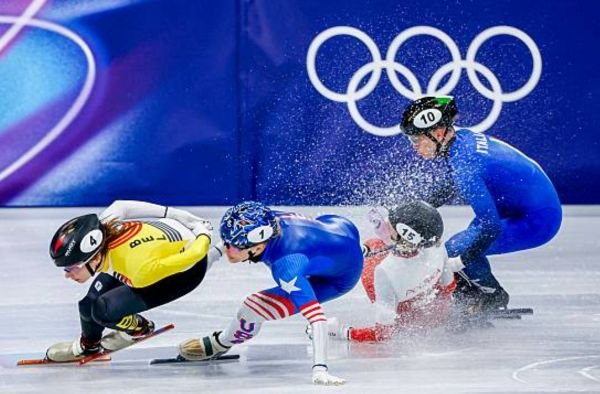 Kamila Sellier Injured in Blade Clash at Milano Ice Arena, Race Halted