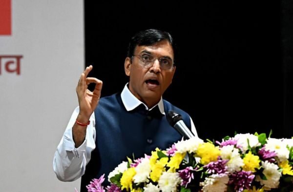 Mansukh Mandaviya Launches Six Sports Infra Projects, Athlete Facilities Worth ₹120 Crore