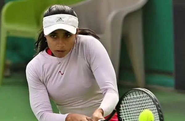 India's Vaidehee Chaudhari Storms Into ITF W35 Quarterfinals in Burnie