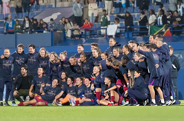 Barcelona Femení Win Seventh Consecutive Liga F Title After 4-1 Win Over Espanyol
