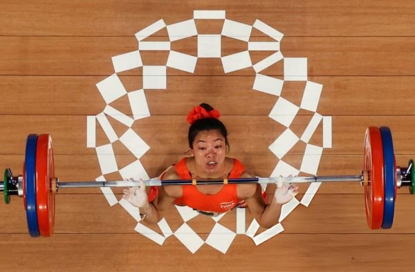 Mirabai Chanu to Miss Asian Weightlifting Championships With Shoulder Injury