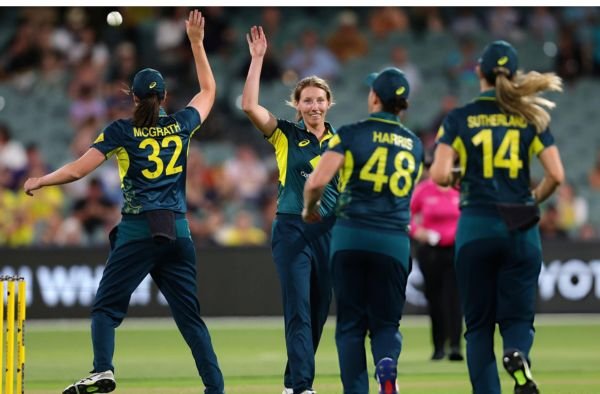 Australia Lead ICC Women's T20I Rankings with 287 Points; India Third