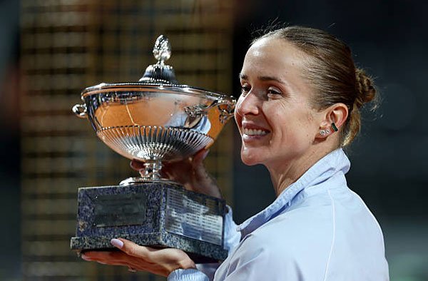 Elina Svitolina Wins Third Italian Open Title, Defeats Coco Gauff in Rome