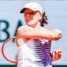 Iga Swiatek Beats Emerson Jones 6-1 6-2 to Open French Open 2026 Campaign at Roland Garros