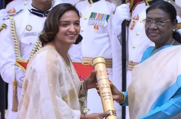 Harmanpreet Kaur Receives Padma Shri for Leading India Women to Maiden ODI World Cup Title