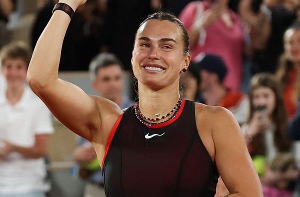 Aryna Sabalenka Downs Naomi Osaka to Reach French Open 2026 Quarterfinals