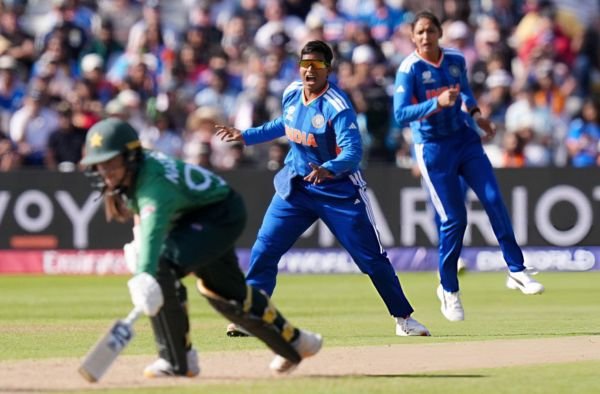 Deepti Sharma Takes 5-Fer as India Beat Pakistan by 64 Runs in Women's T20 World Cup 2026