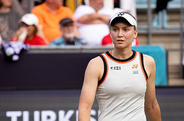 Elena Rybakina Withdraws From Bad Homburg Open Due to Hip Injury Concern