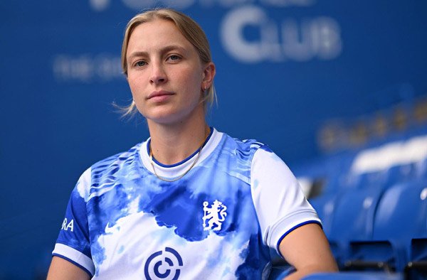 Chelsea Extend Aggie Beever-Jones Contract Until 2030 After England Star's Rapid Rise