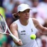 Iga Swiatek Survives First-Round Scare as Elena Rybakina Battles Through at Wimbledon