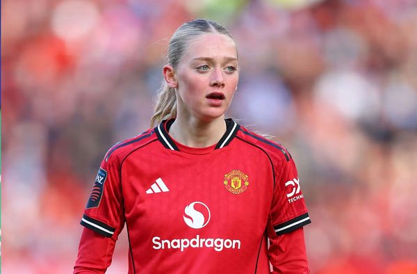 Manchester United Wonderkid Layla Drury Set to Sign Historic First Professional Contract