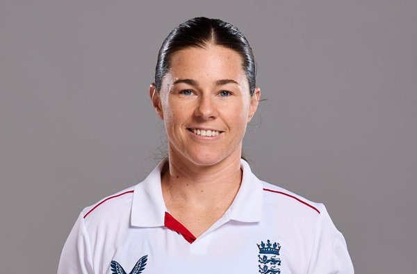 Tammy Beaumont Announces England Retirement After 17-Year International Career