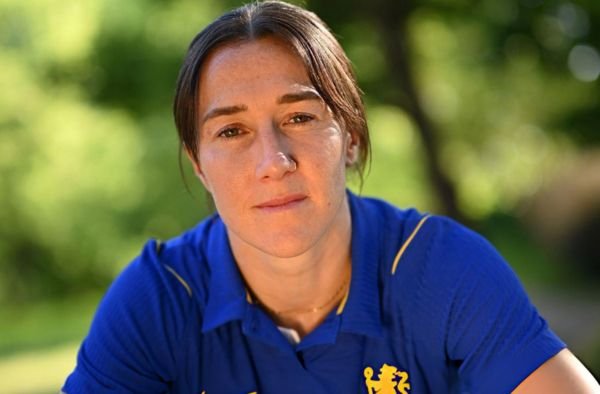 Why Lucy Bronze Chose to Stay at Chelsea After a Disappointing 2025-26 Season