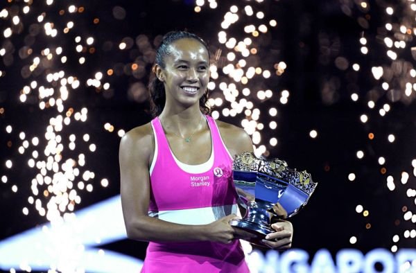 Leylah Fernandez Ends Trophy Drought With Dominant Singapore Tennis Open Triumph