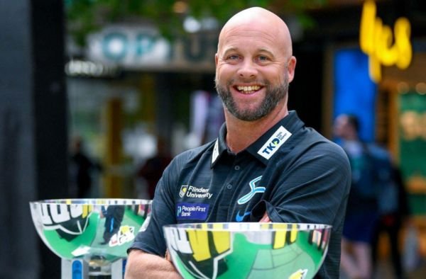 Mumbai Indians Women Name Luke Williams Head Coach After Lisa Keightley Exit