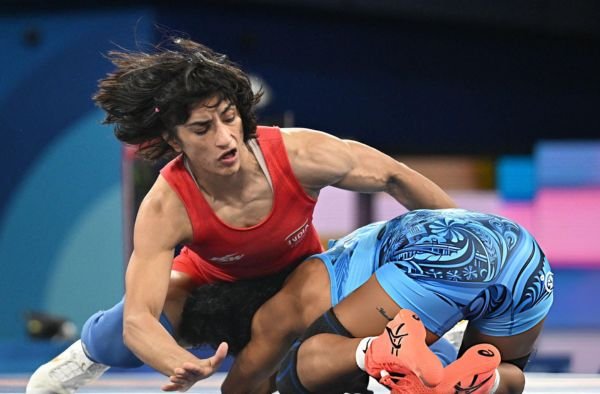 Vinesh Phogat vs WFI: What Is the Legal Battle Over Maternity and Wrestling Selection?