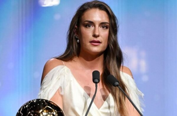 Alexia Putellas Wins Third Ballon d’Or Féminin to Equal Aitana Bonmatí’s Record