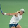 Elina Svitolina Beats Guo Hanyu to Reach Wuhan Open 2026 Quarterfinals