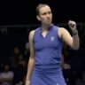 Elise Mertens Stuns Iga Swiatek to Reach China Open 2026 Semifinals