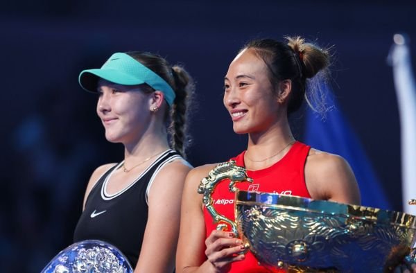 Zheng Qinwen Beats Mirra Andreeva to Win Historic China Open 2026 Title